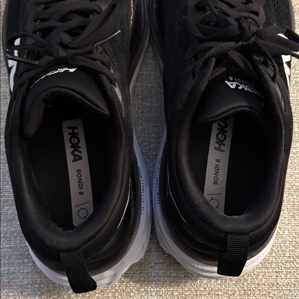 Hoka One One Bondi 8 Black White Running Walking Gym Shoes Women’s size 9.5 - Picture 9 of 10